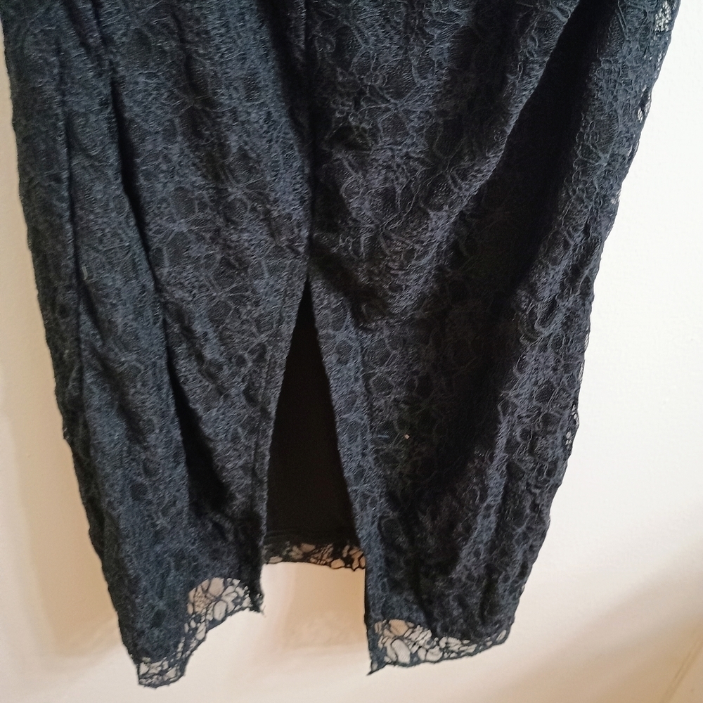 True. Black Midi Lace Dress - Picture 7 of 8
